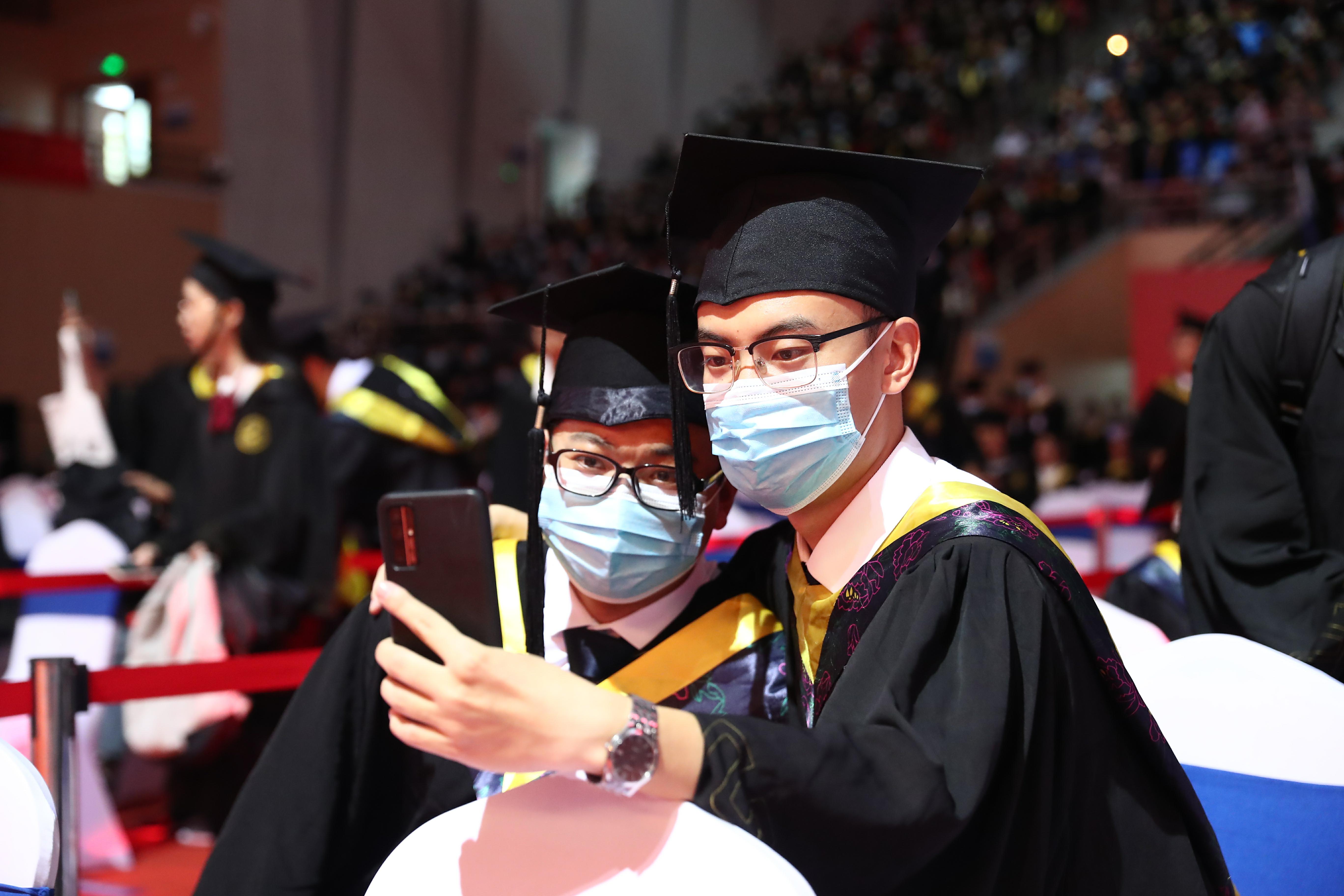 西北工业大学毕业证书中标公示